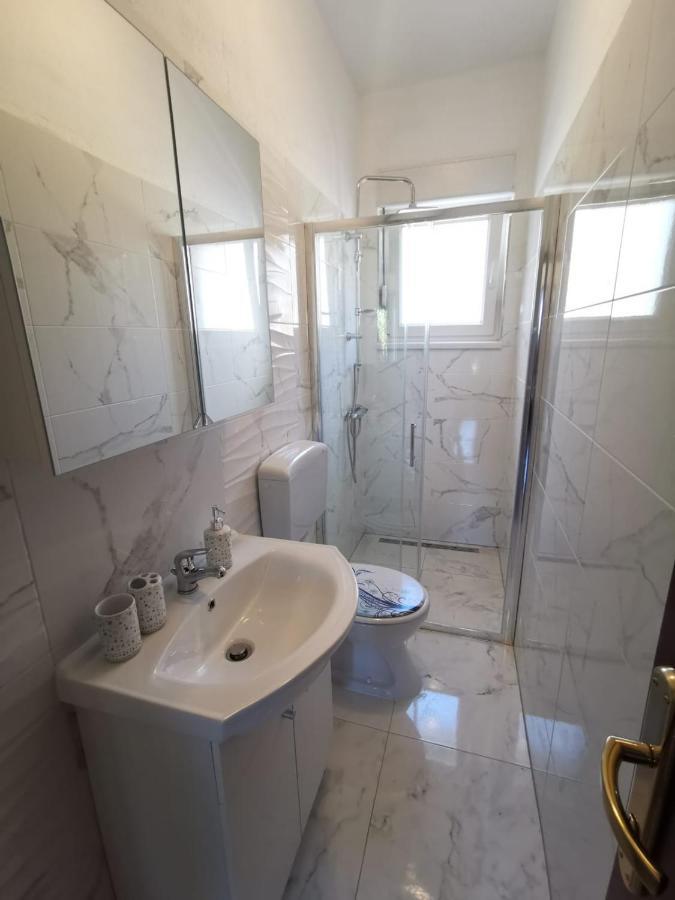 Apartments Mila Kastela Ngoại thất bức ảnh