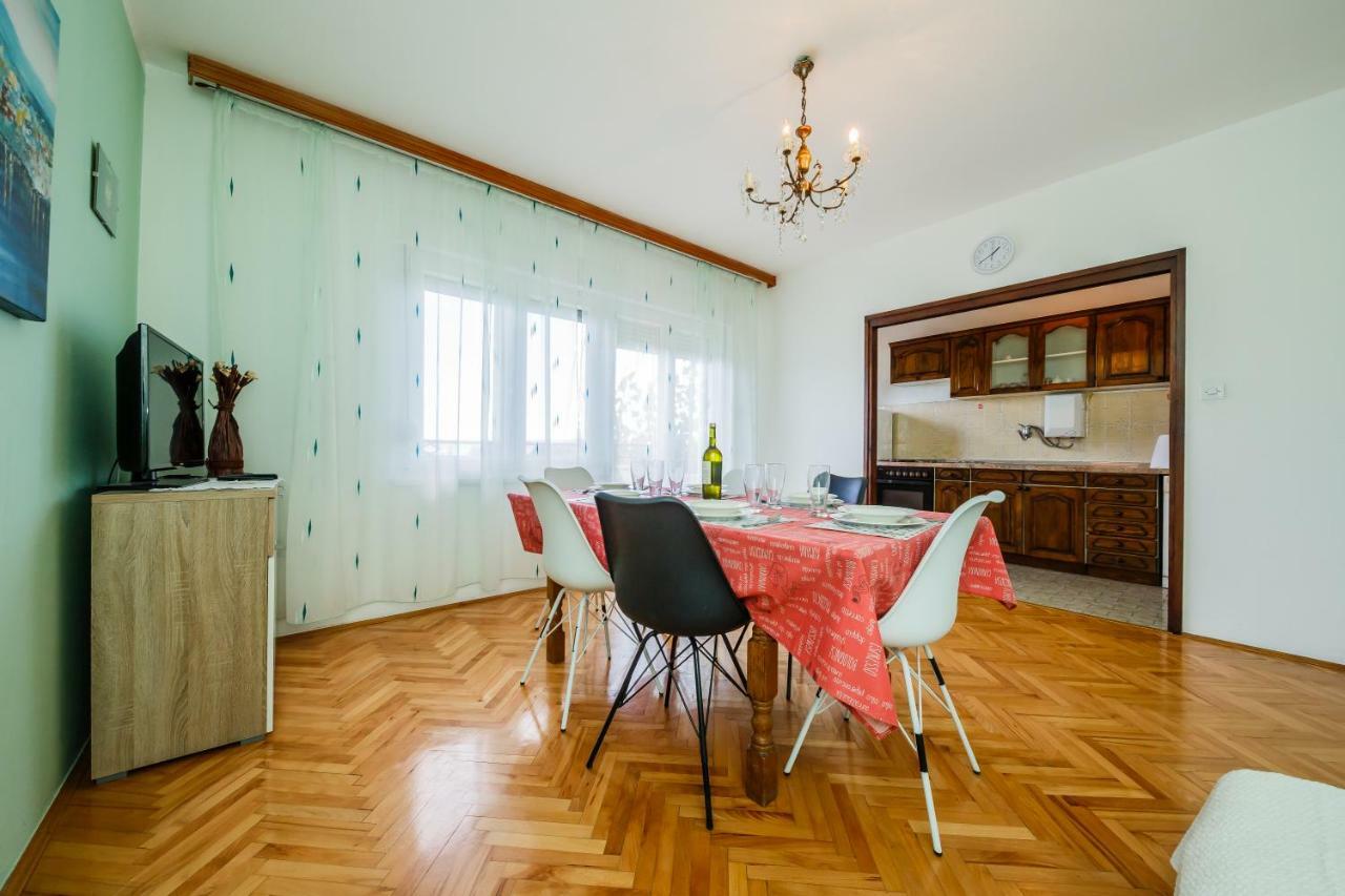 Apartments Mila Kastela Ngoại thất bức ảnh