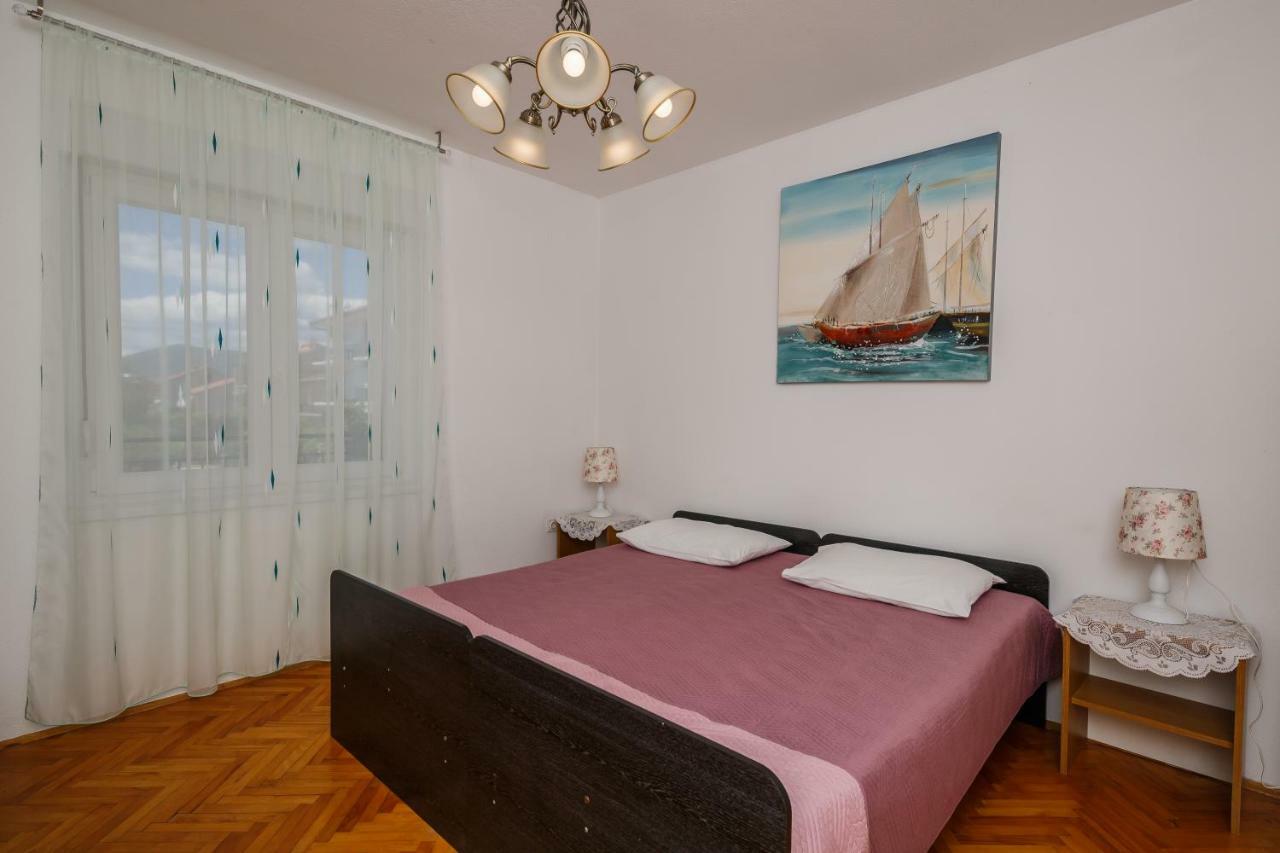 Apartments Mila Kastela Phòng bức ảnh
